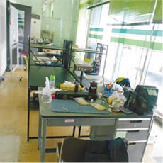 管楽器リペア室